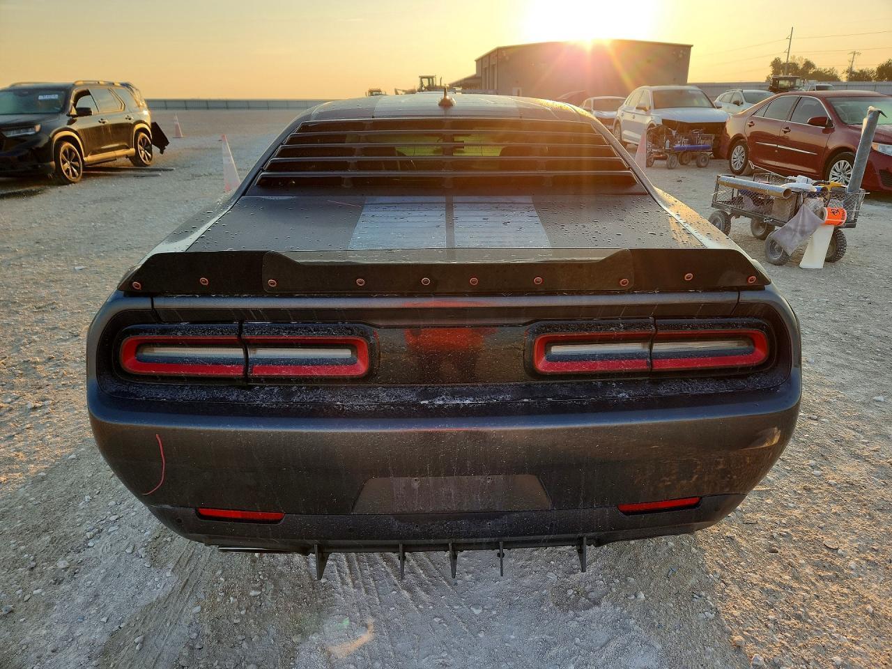 2016 Dodge Challenger R/T - zdjęcie 6