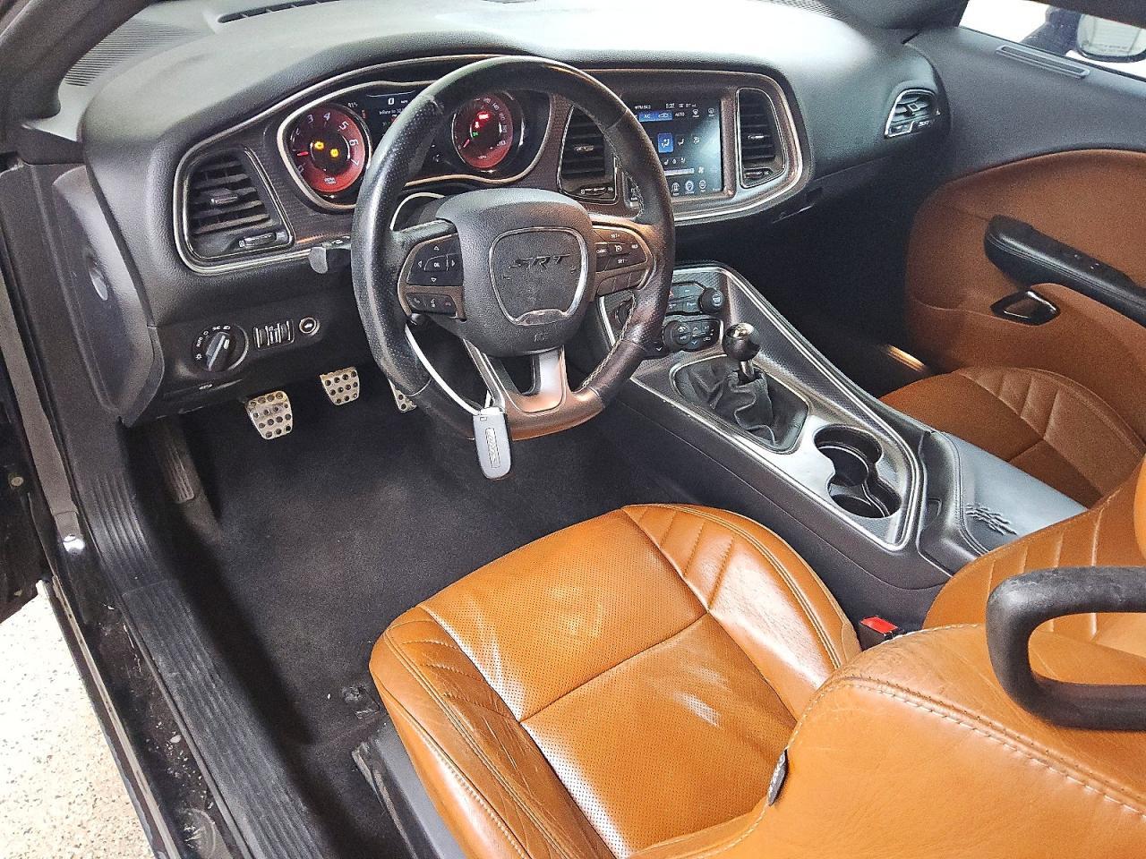 2015 Dodge Challenger Srt Hellcat - zdjęcie 8