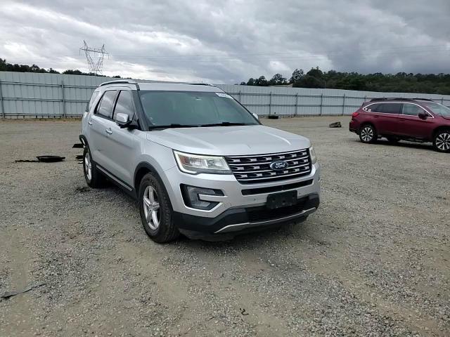 2017 Ford Explorer Limited - zdjęcie 14