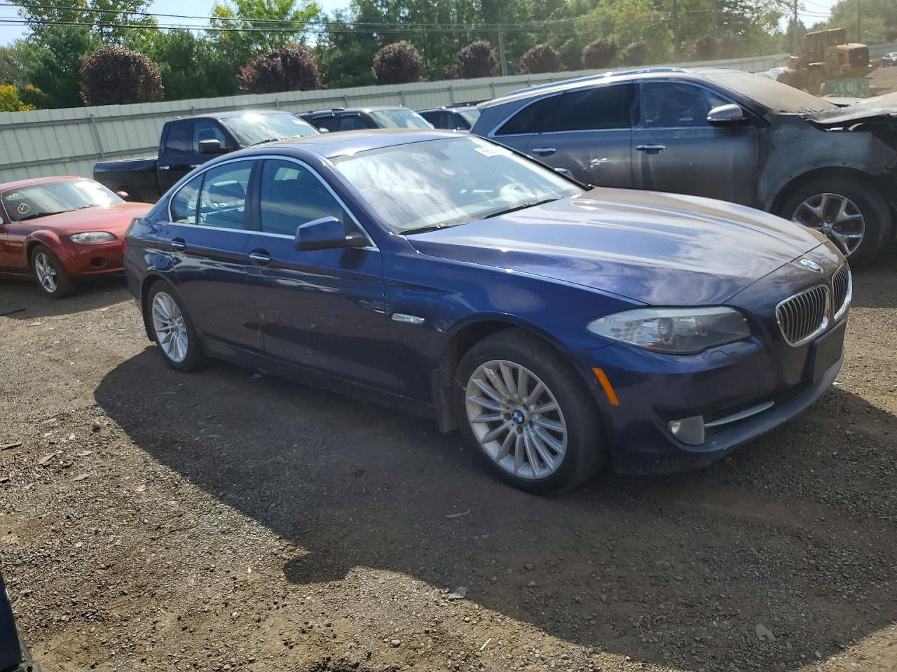 2013 BMW Seria 5 535i - zdjęcie 4