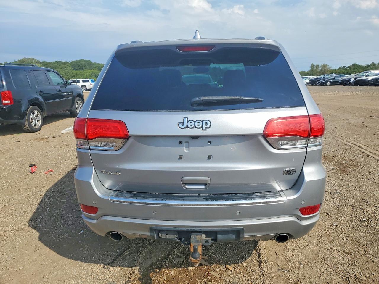 2017 Jeep Grand Cherokee Overland - zdjęcie 6