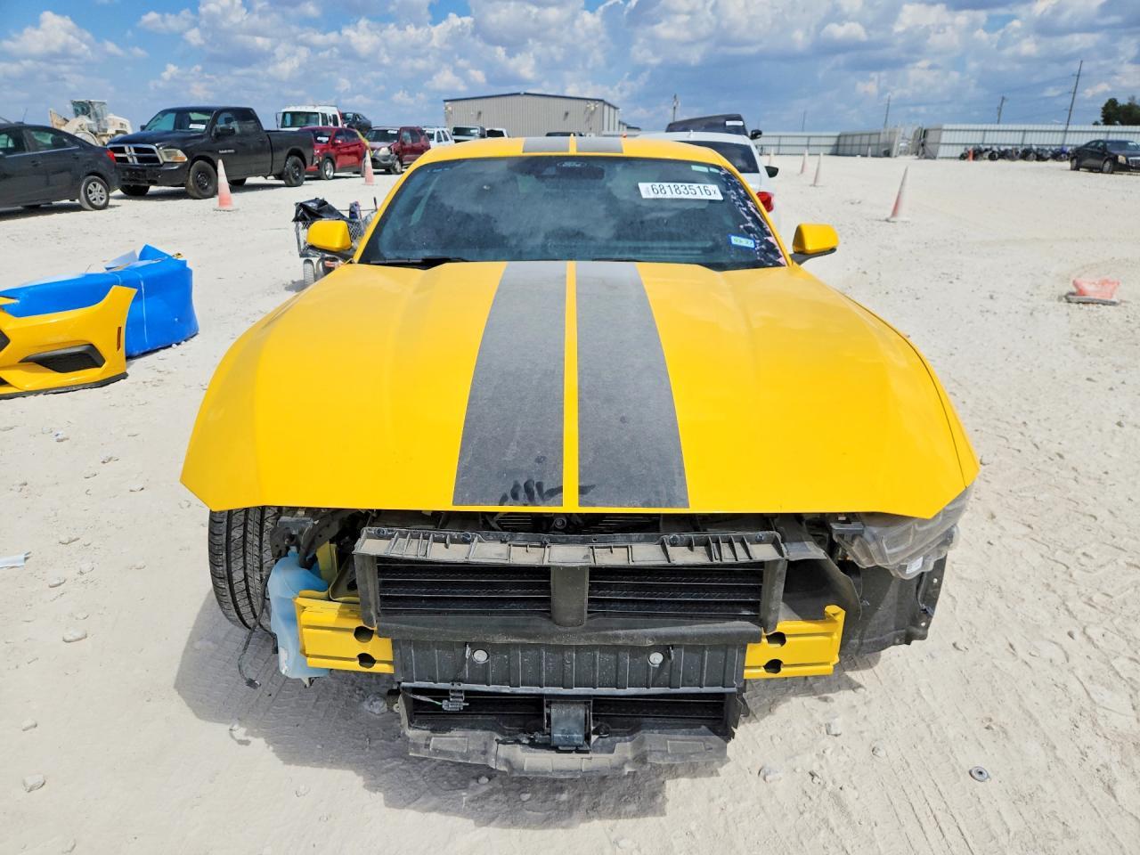 2024 Ford Mustang - zdjęcie 5