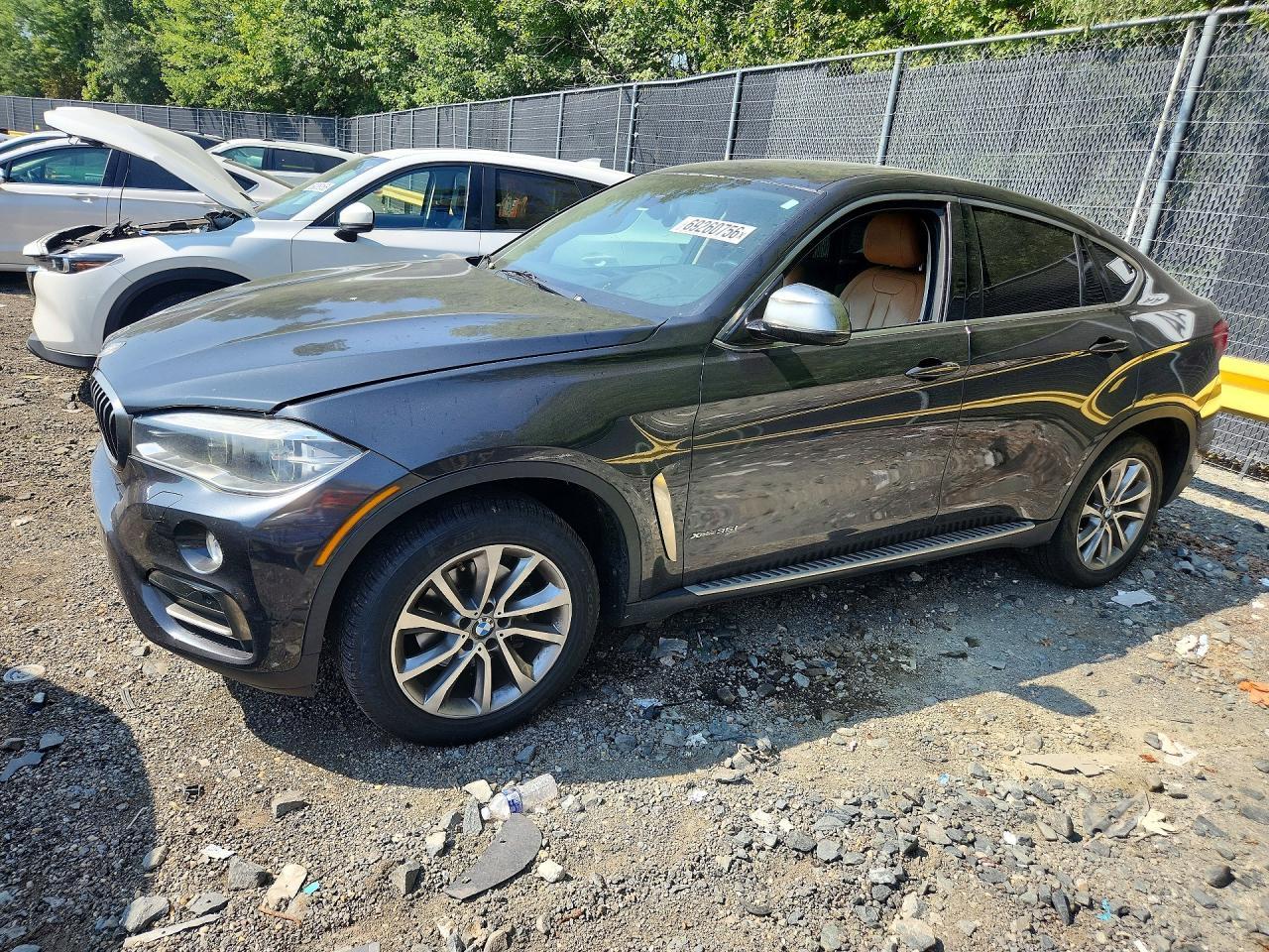 2015 BMW X6 xDrive35I - zdjęcie główne