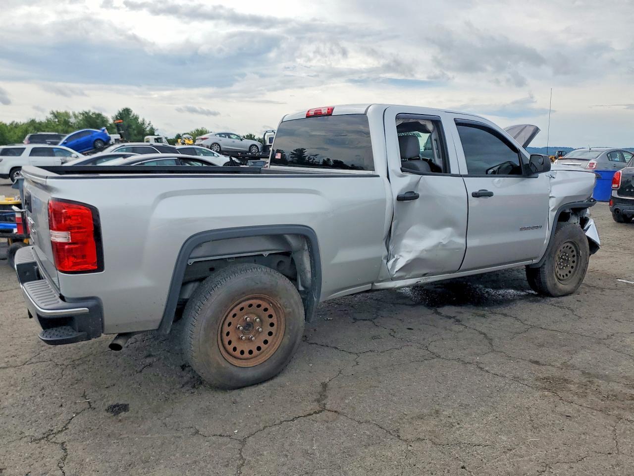 2016 GMC Sierra K1500 - zdjęcie 3