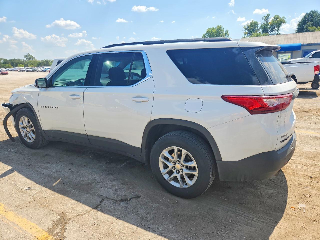 2019 Chevrolet Traverse Lt - zdjęcie 2