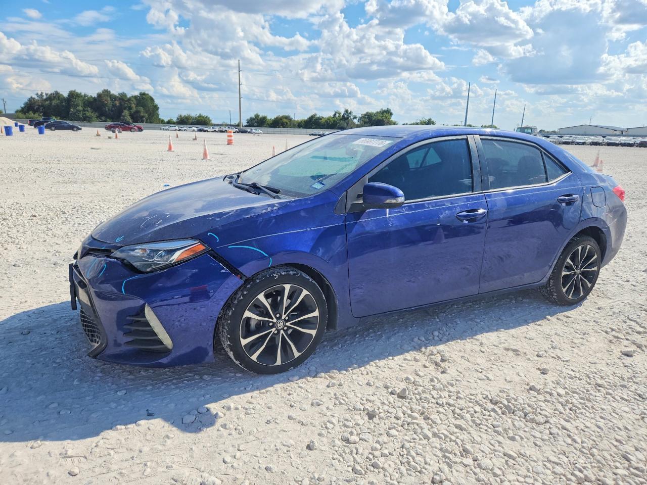 2019 Toyota Corolla Se - zdjęcie główne