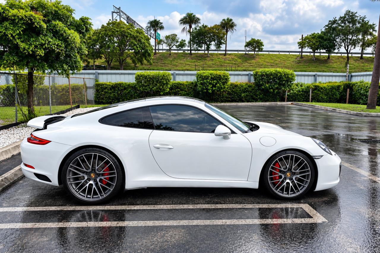 2017 Porsche 911 Carrera S - zdjęcie 12