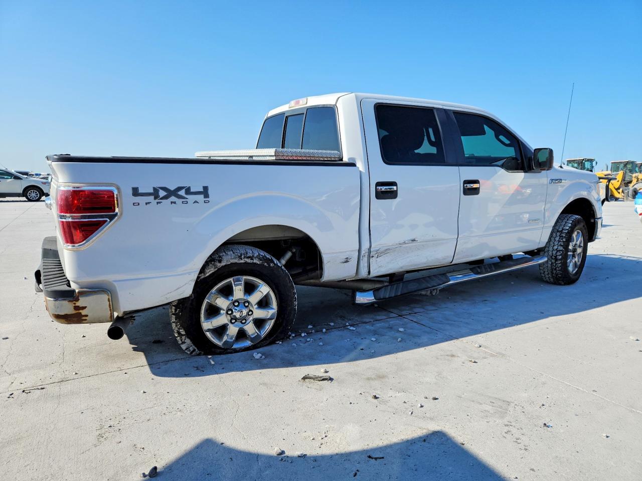 2014 Ford F150 Supercrew - zdjęcie 3