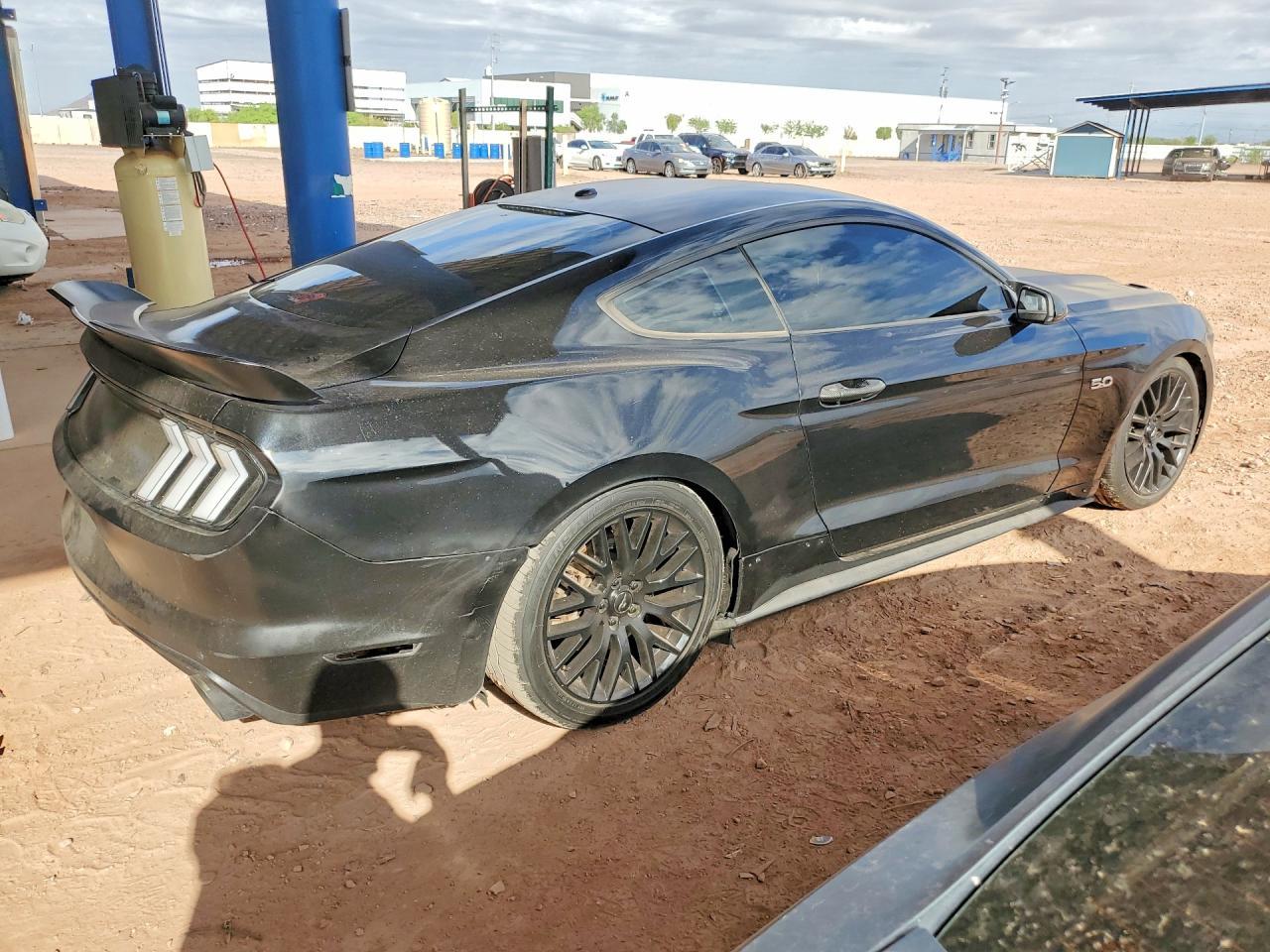 2015 Ford Mustang Gt - zdjęcie 3