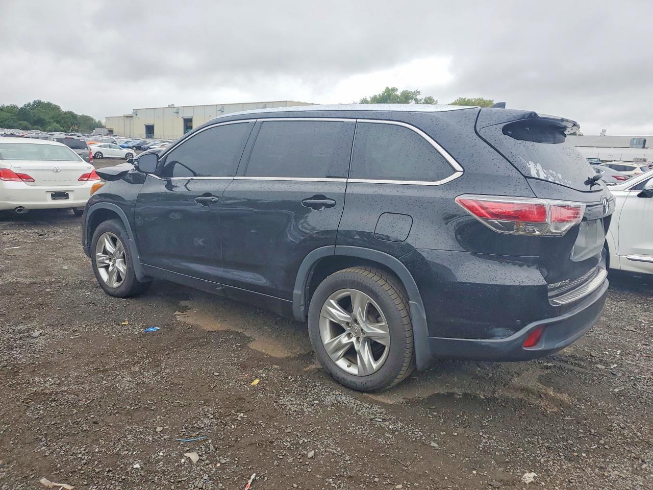 2015 Toyota Highlander Limited - zdjęcie 2