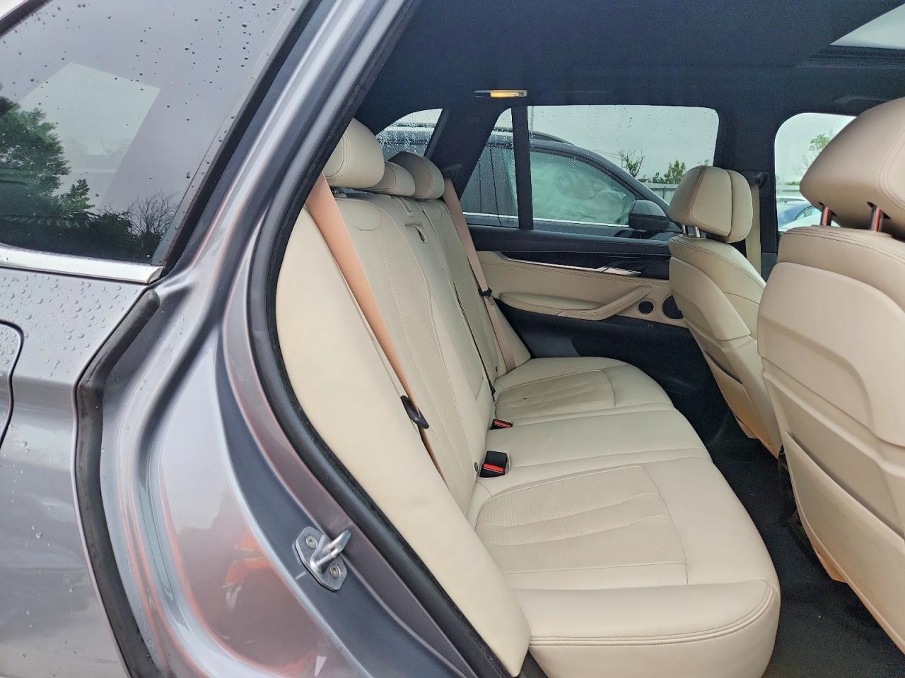 2017 BMW X5 xDrive35I - zdjęcie 10