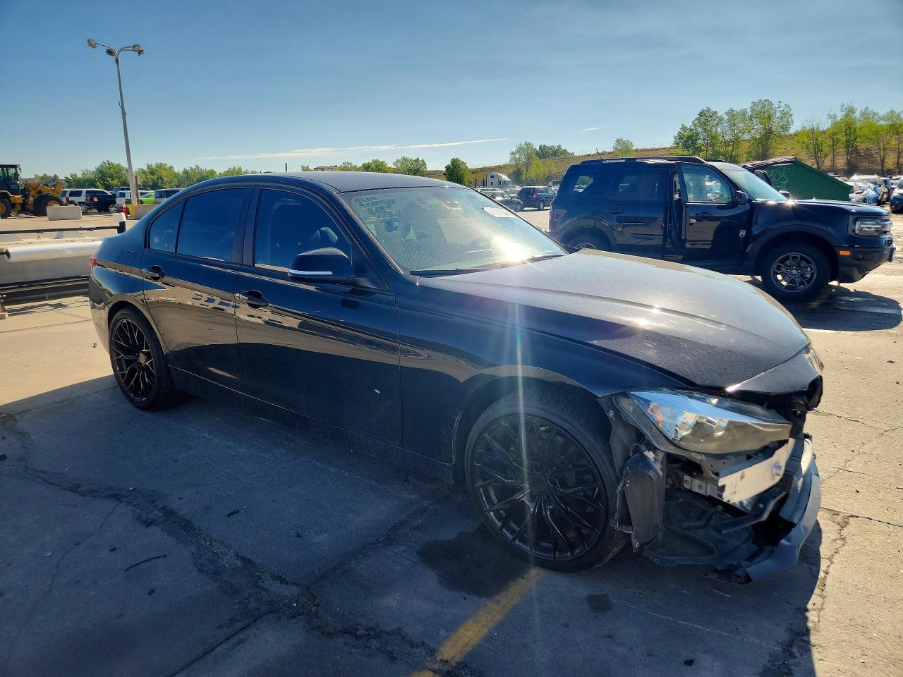 2017 BMW 3 Series - zdjęcie 4