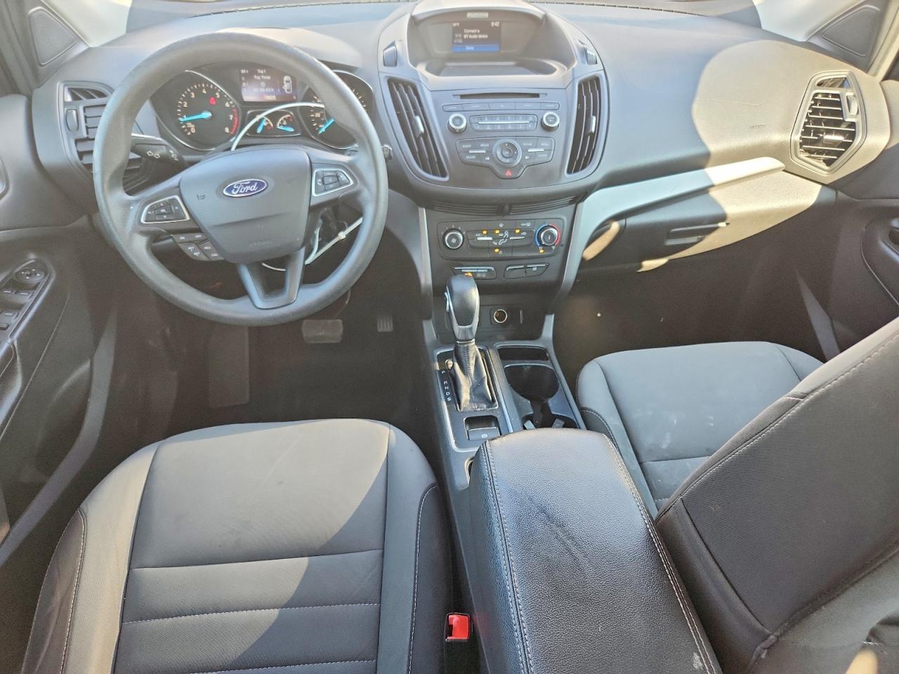2017 Ford Escape S - zdjęcie 8