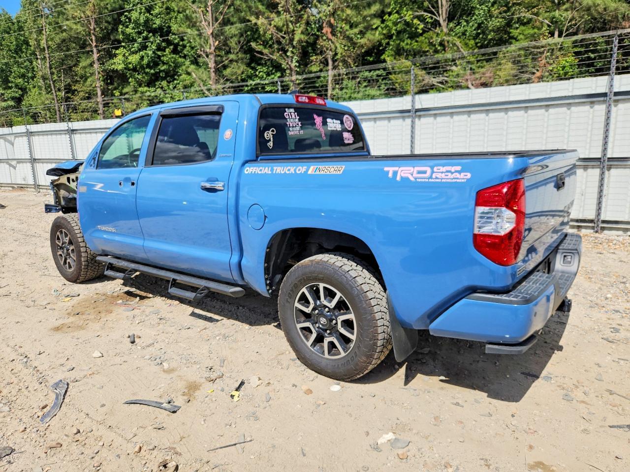 2020 Toyota Tundra Crewmax Limited - zdjęcie 2
