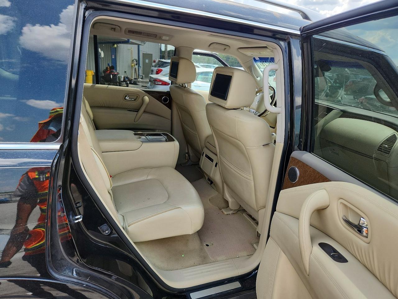2015 Infiniti Qx80 Base - zdjęcie 11