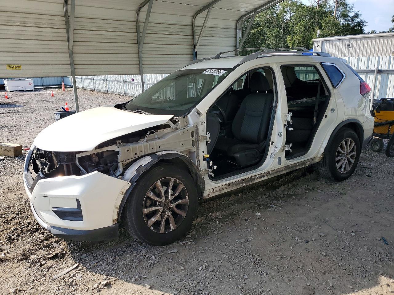 2019 Nissan Rogue S - zdjęcie główne