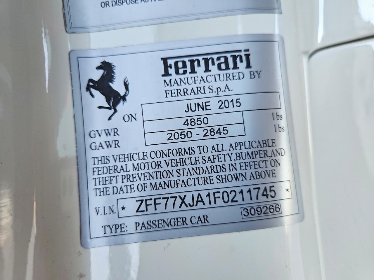 2015 Ferrari California T - zdjęcie 12