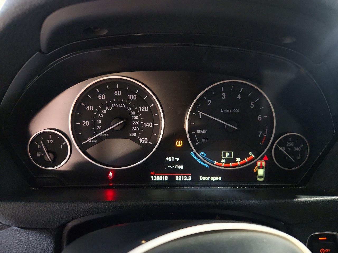 2015 BMW 320 I xDrive - zdjęcie 9