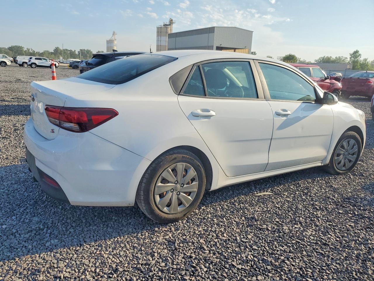 2019 Kia Rio S - zdjęcie 3