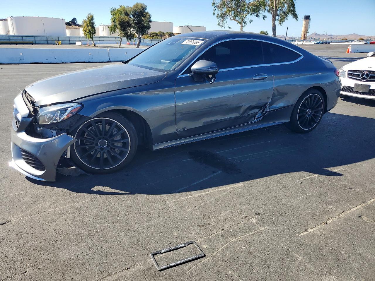 2018 Mercedes-Benz C 300 - zdjęcie główne