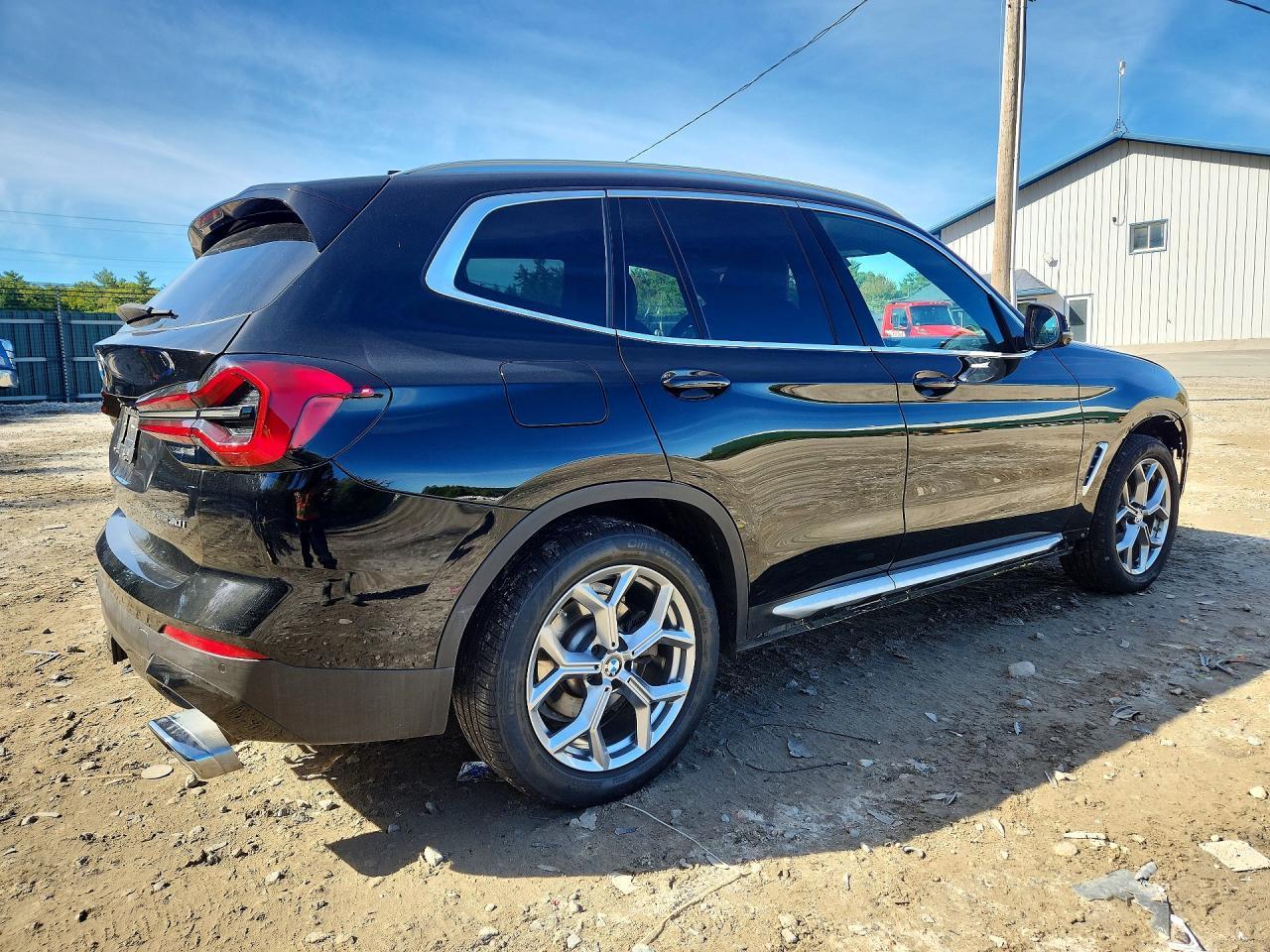 2023 BMW X3 xDrive30I - zdjęcie 3