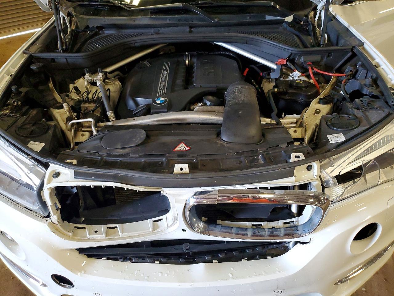 2014 BMW X5 xDrive35I - zdjęcie 11