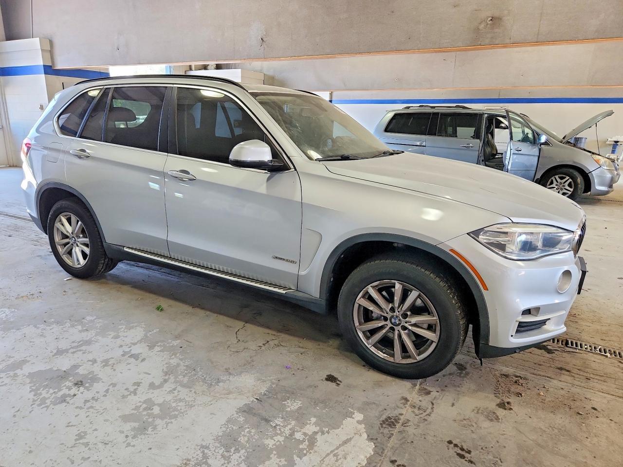 2014 BMW X5 xDrive35I - zdjęcie 4