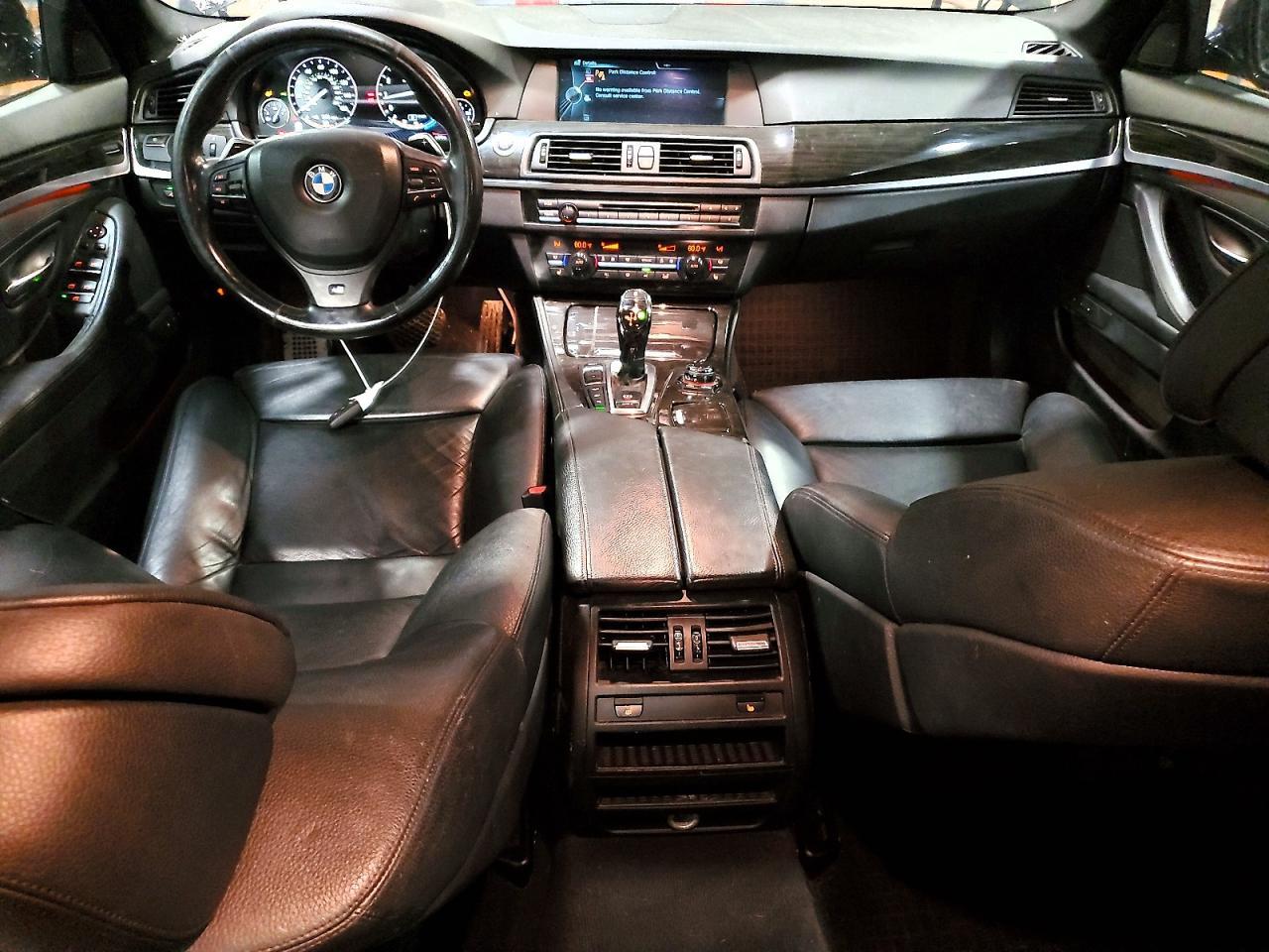 2013 BMW Seria 5 550i - zdjęcie 8