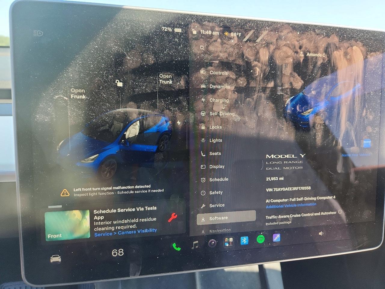 2024 Tesla Model Y - zdjęcie 9