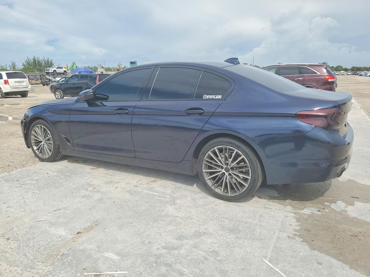 2017 BMW 530 I - zdjęcie 2