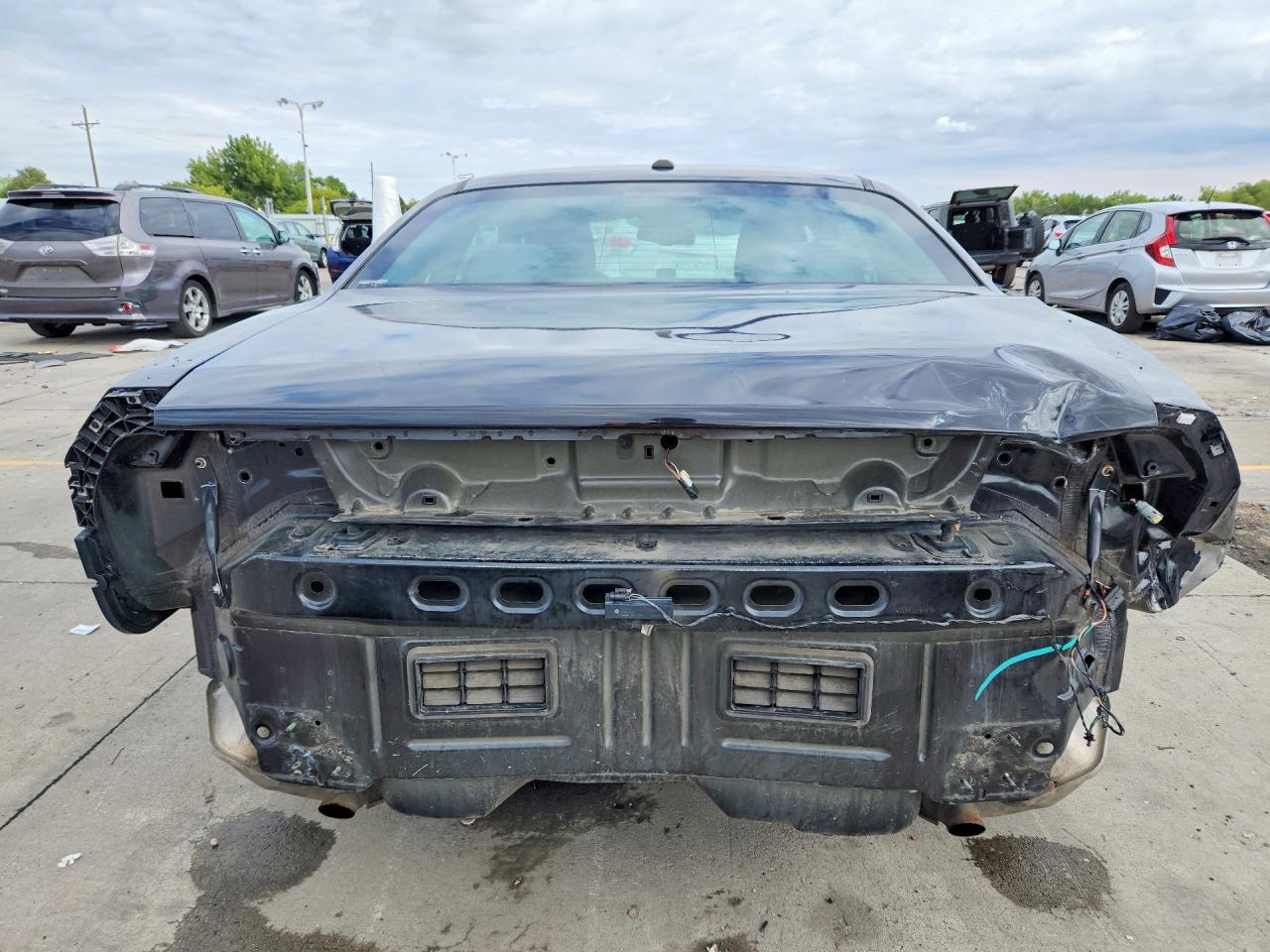 2016 Dodge Challenger Sxt - zdjęcie 6