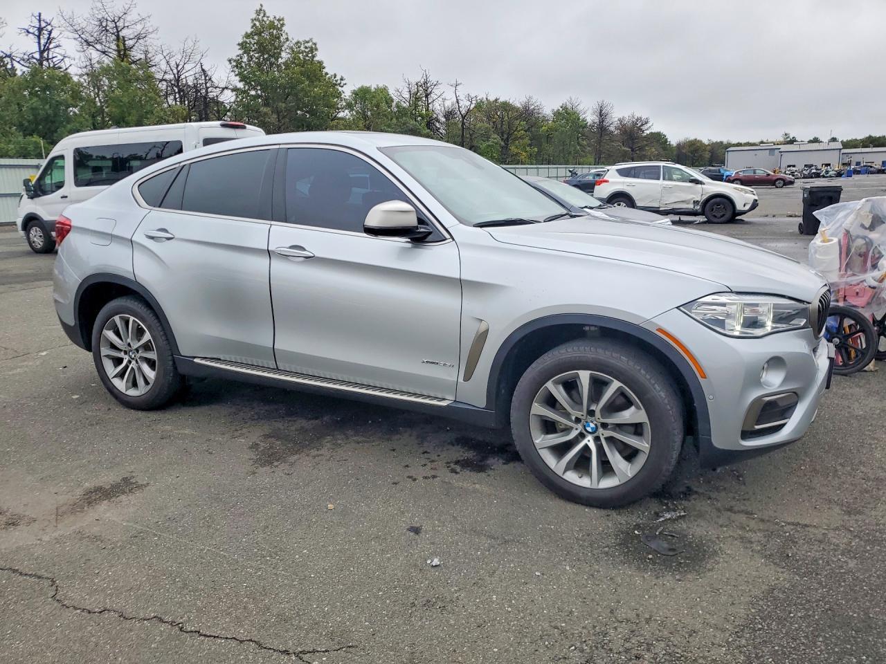 2019 BMW X6 xDrive35I - zdjęcie 4