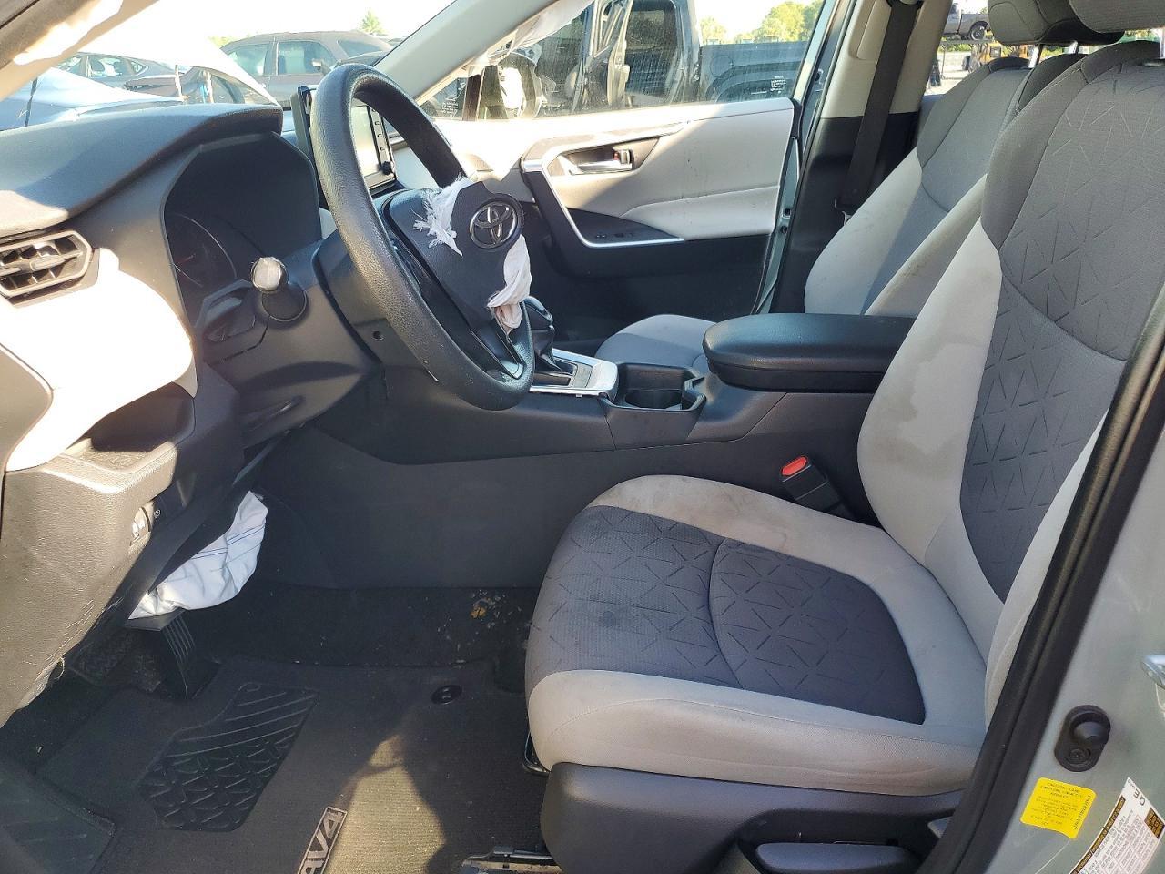 2019 Toyota Rav4 Xle - zdjęcie 7