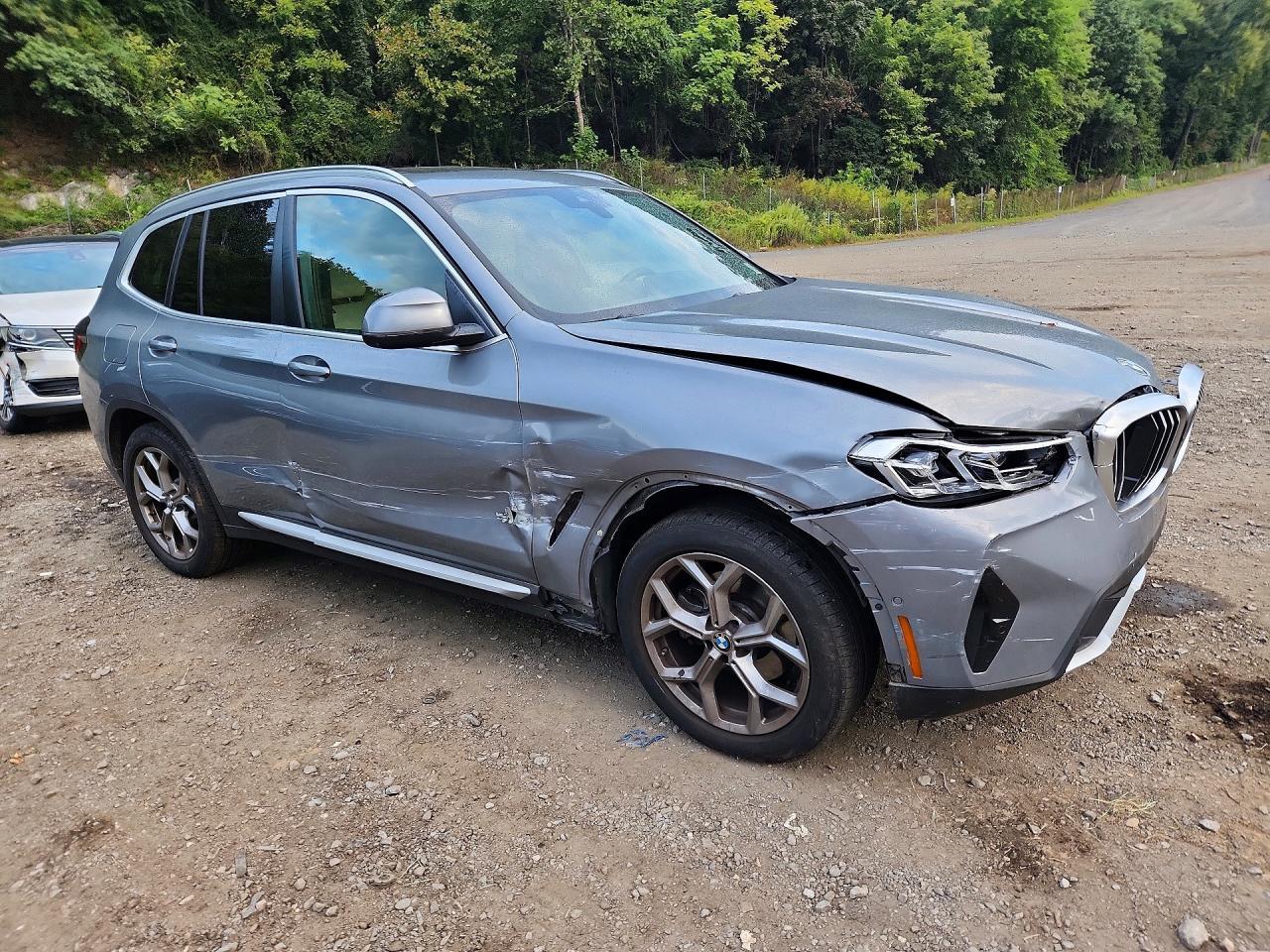 2024 BMW X3 xDrive30I - zdjęcie 4