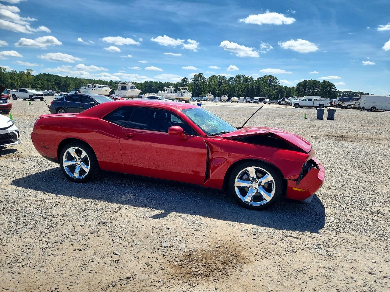 2013 Dodge Challenger R/T - zdjęcie 4