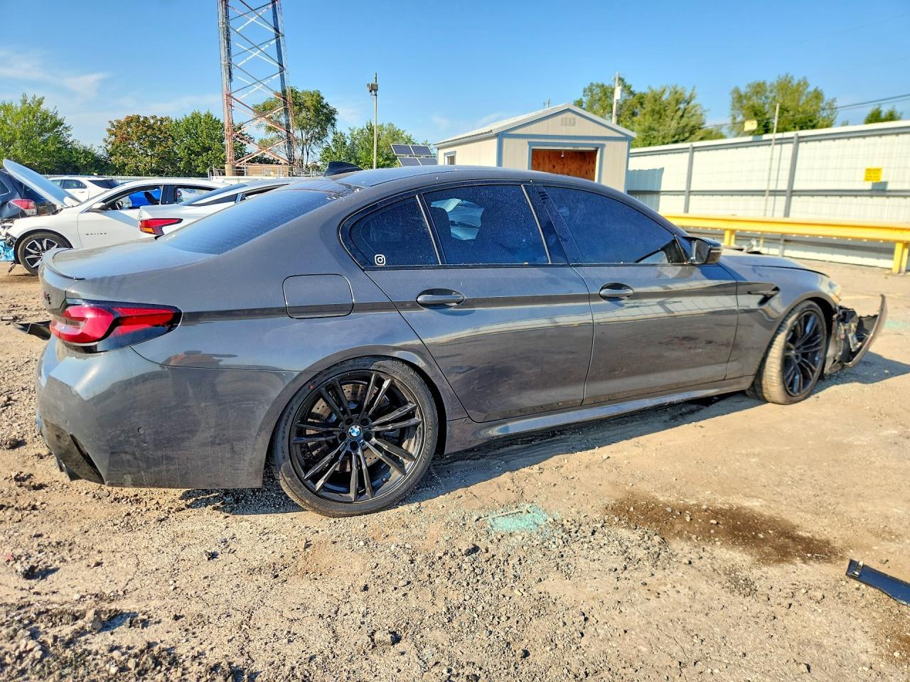 2021 BMW M5 - zdjęcie 3