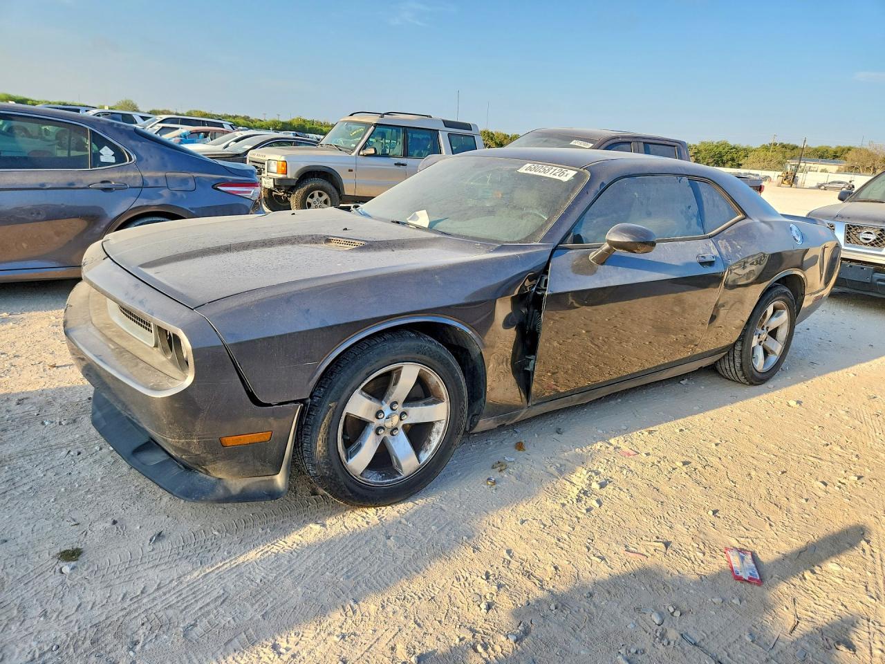 2014 Dodge Challenger Sxt - zdjęcie główne