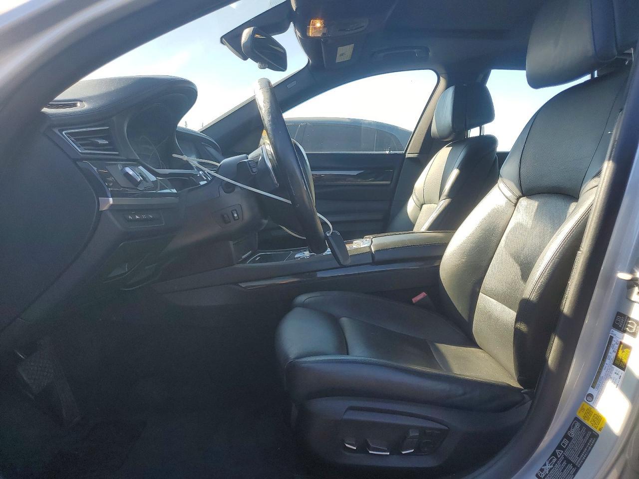 2014 BMW 750 Lxi - zdjęcie 7