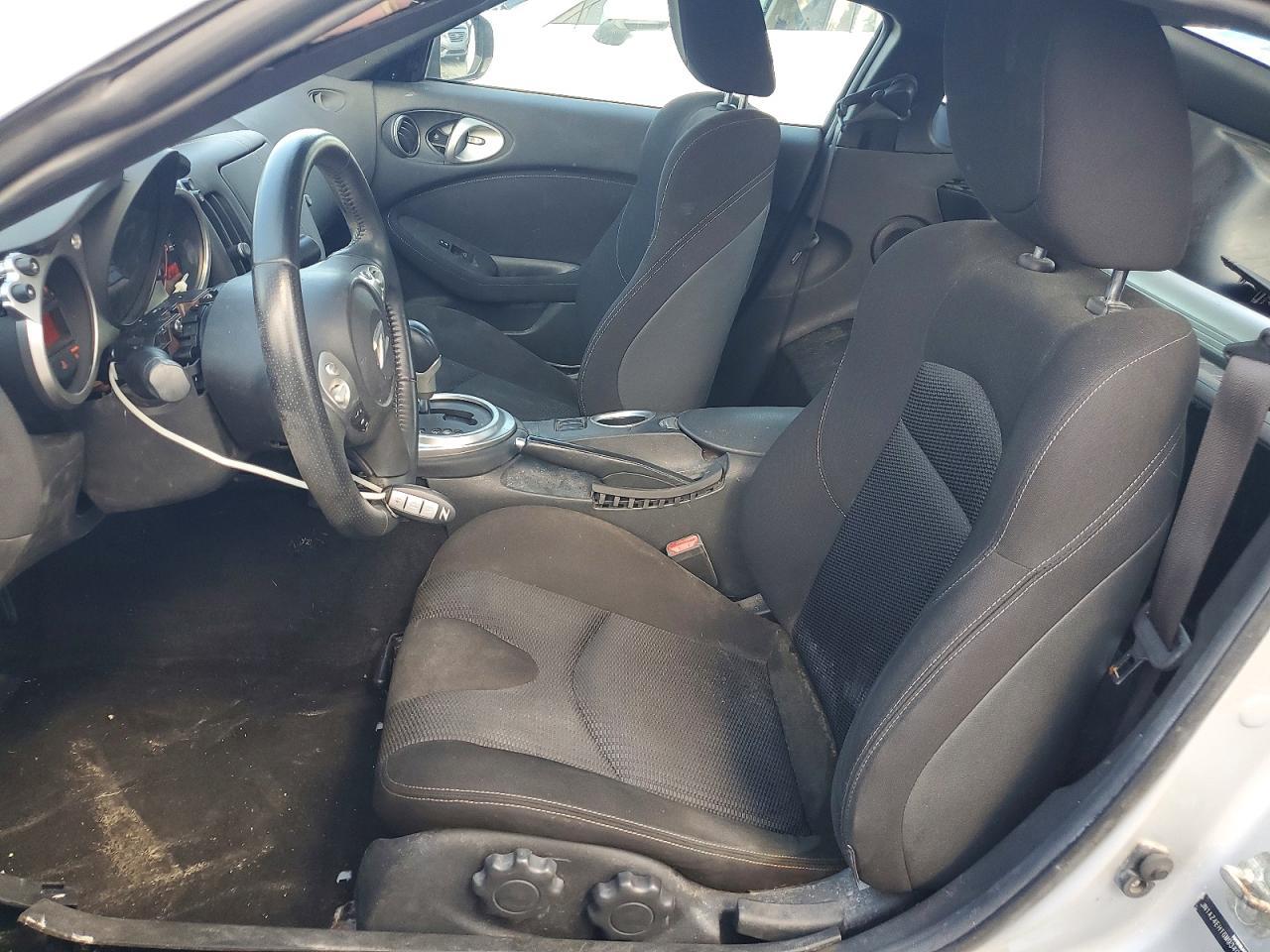 2016 Nissan 370Z Base - zdjęcie 7