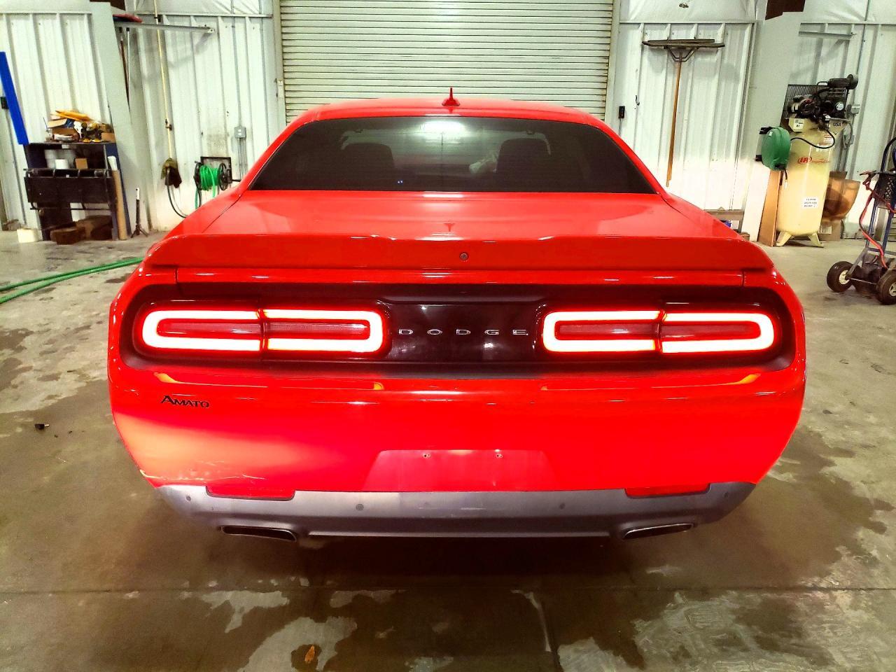 2015 Dodge Challenger Sxt - zdjęcie 6