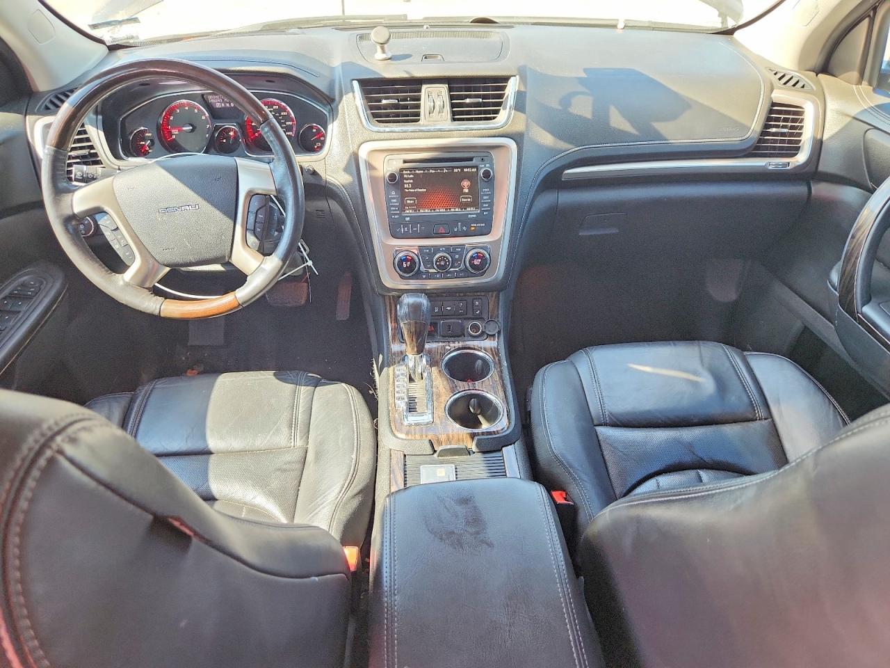 2015 GMC Acadia Denali - zdjęcie 8