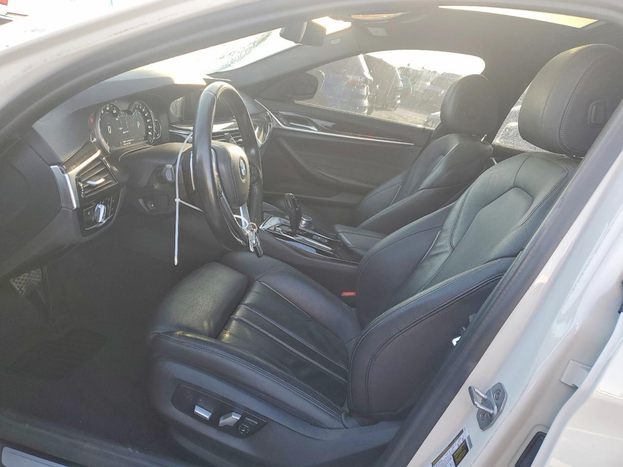 2018 BMW 530E - zdjęcie 7