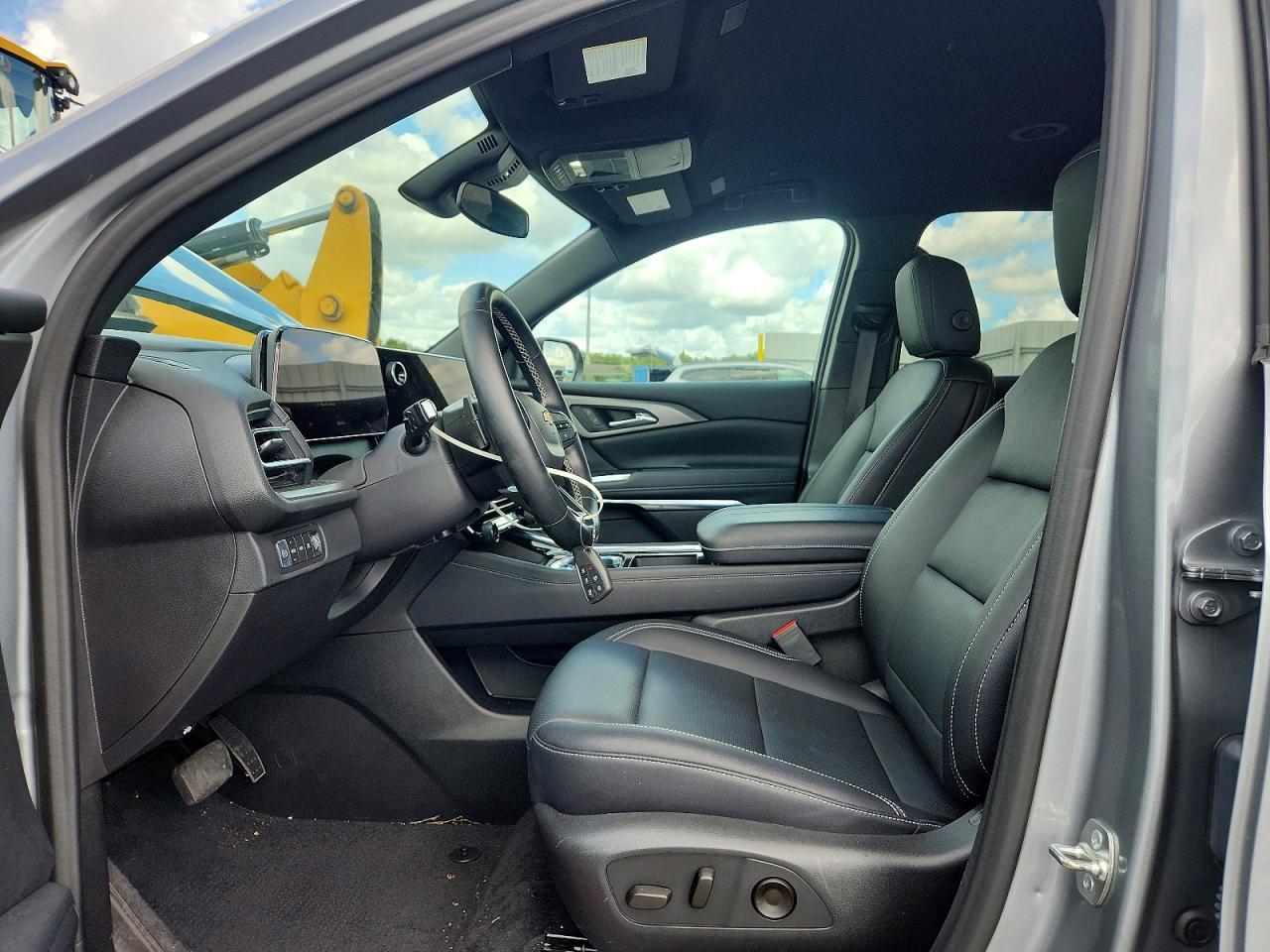2026 Chevrolet Traverse Lt - zdjęcie 7
