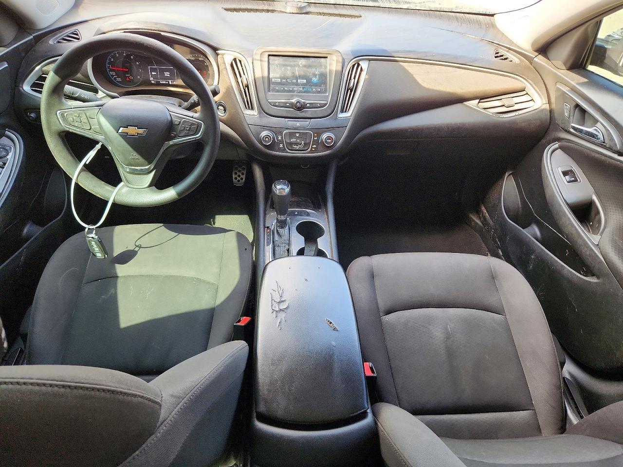 2017 Chevrolet Malibu Ls - zdjęcie 8