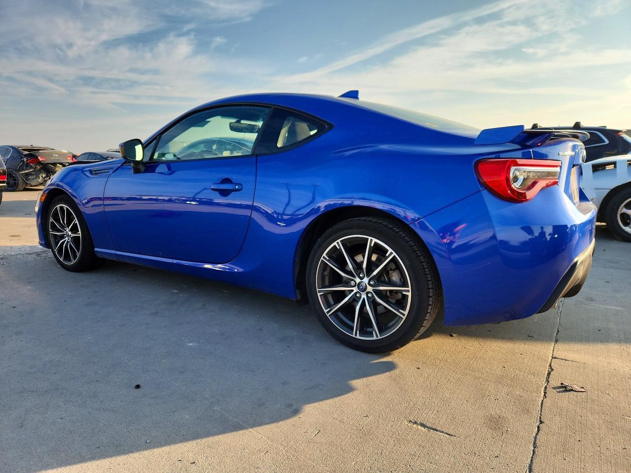 2017 Subaru Brz 2.0 Premium - zdjęcie 2