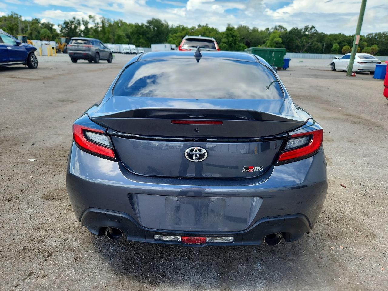 2024 Toyota Gr 86 Premium - zdjęcie 6