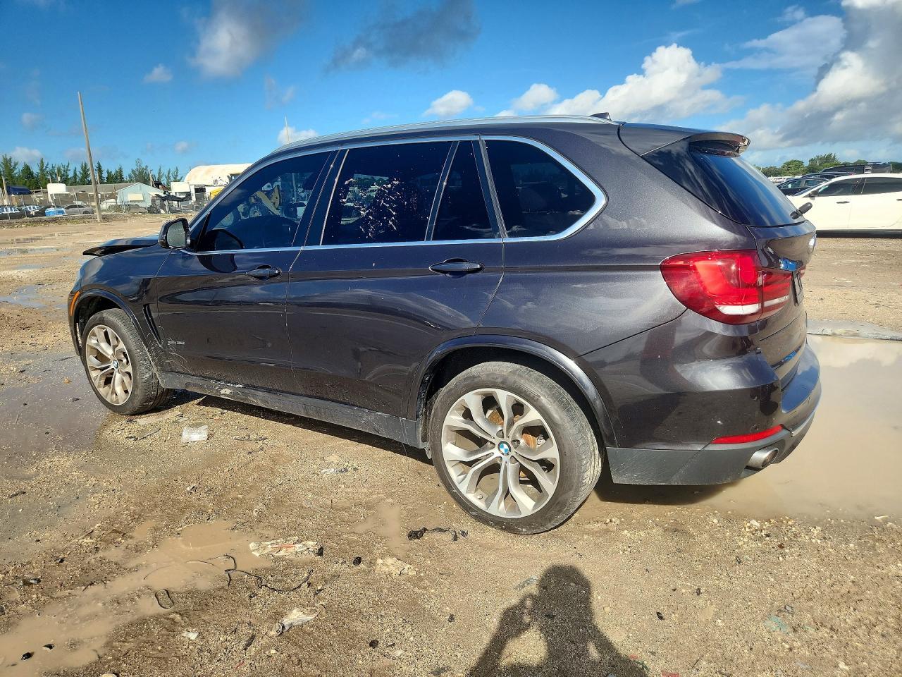 2017 BMW X5 xDrive35I - zdjęcie 2