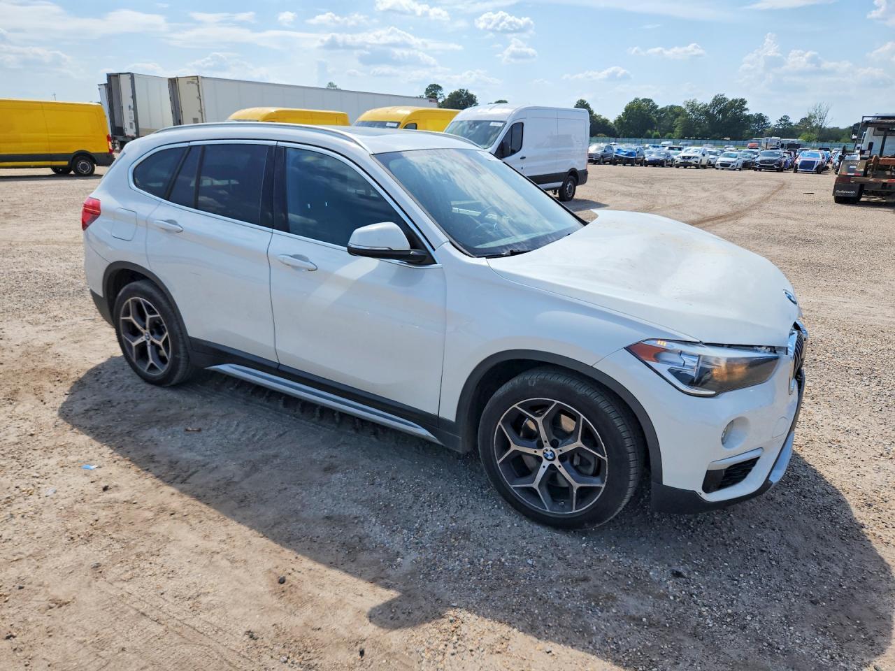 2019 BMW X1 xDrive28I - zdjęcie 4