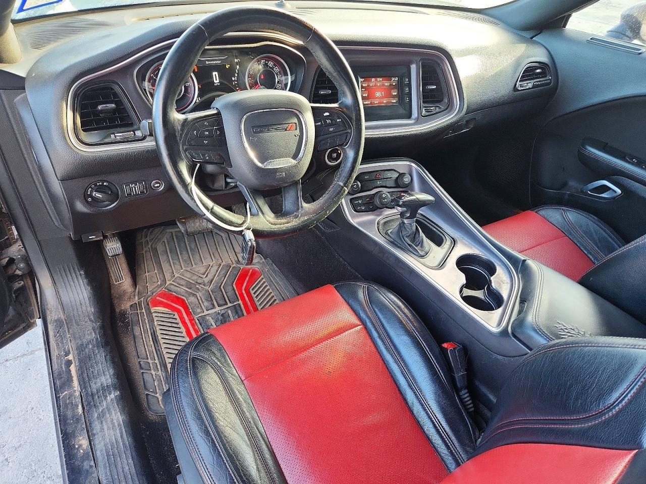 2016 Dodge Challenger Sxt - zdjęcie 8