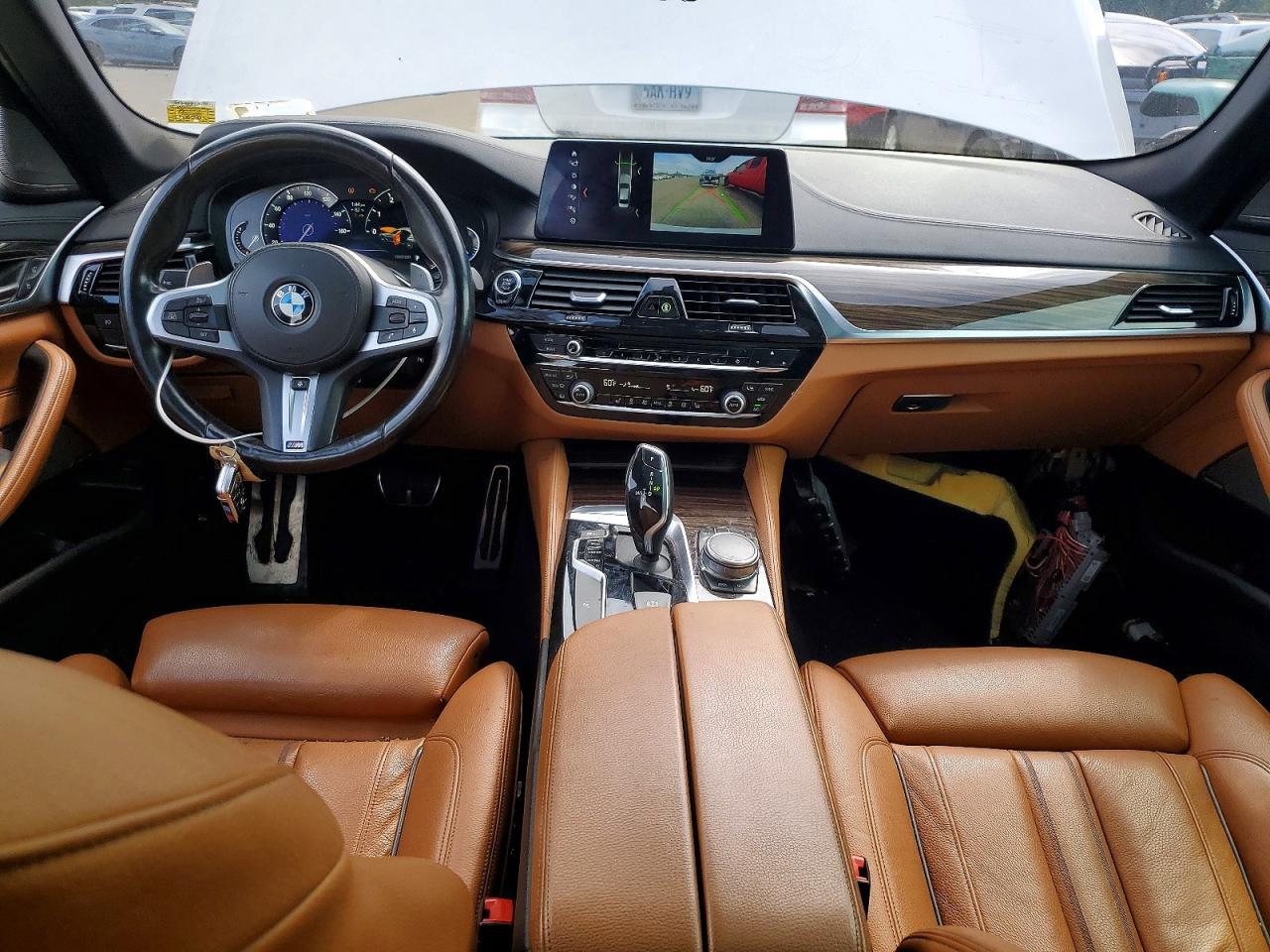 2018 BMW Seria 5 540i - zdjęcie 8
